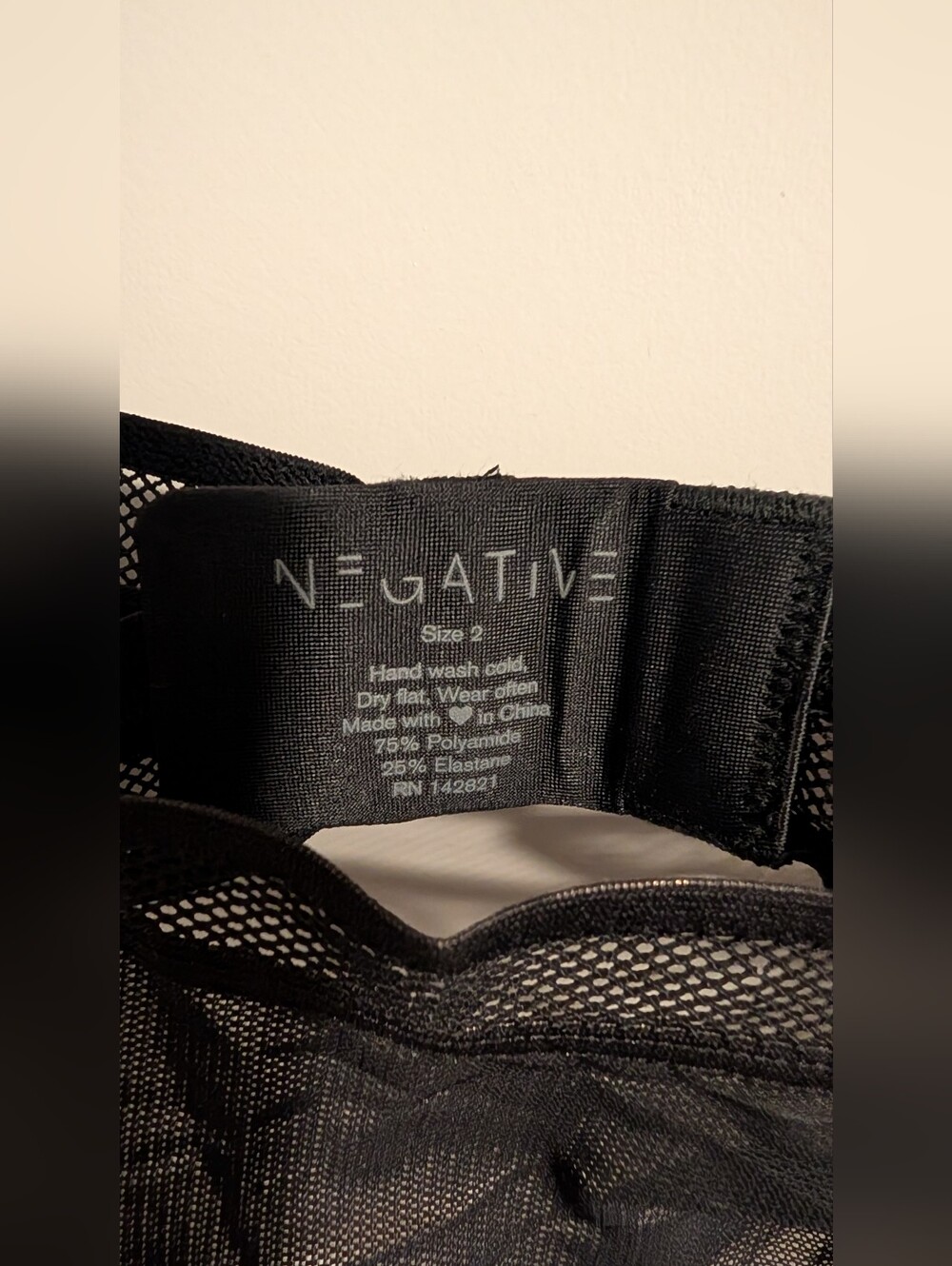 NWT Negative Underwear Sieve Trim Bralette in Black Size 2 - Picture 5 of 6